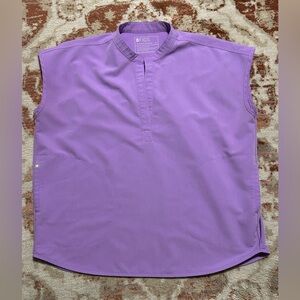 Figs Women’s Rafaela Scrub Top Lavender